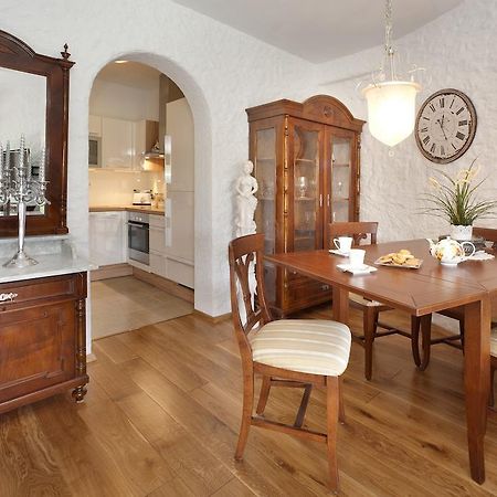 Villa Castello Rausch Valkarin Ngoại thất bức ảnh
